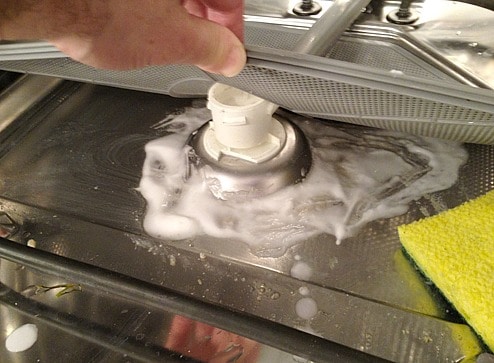 Dishwasher doesn’t clean properly