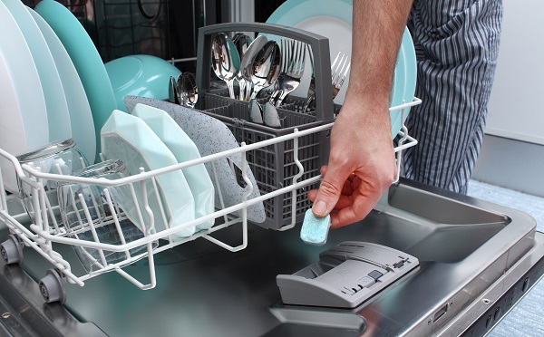 Dishwasher soap dispenser doesn’t work
